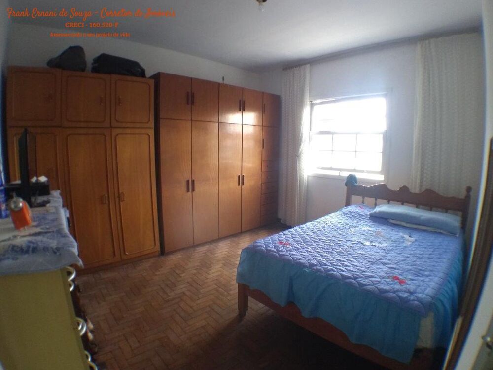 Casa, 4 quartos, 233 m² - Foto 13