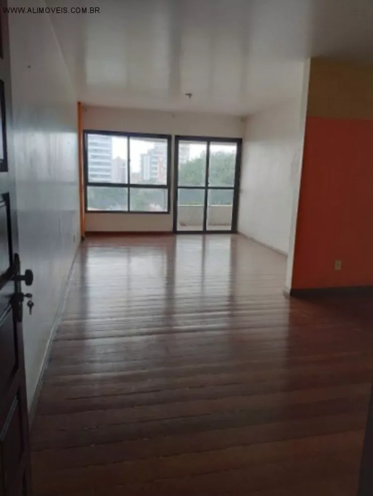 Apartamento à venda com 3 quartos - Foto 3