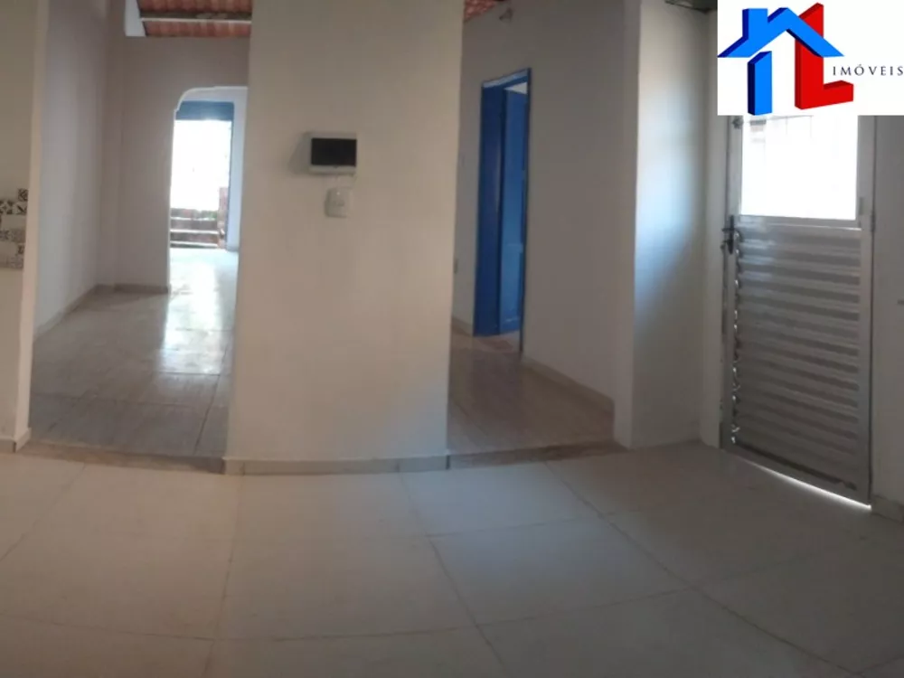 Casa à venda com 3 quartos - Foto 4