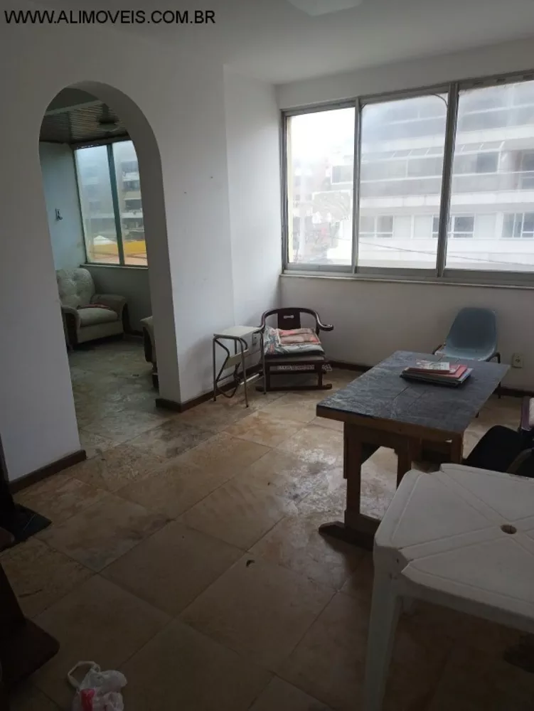 Apartamento à venda com 4 quartos, 200m² - Foto 3