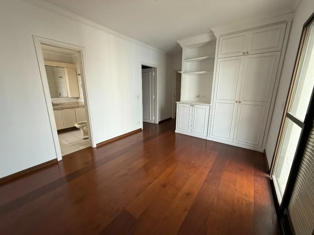 Apartamento, 4 quartos, 196 m² - Foto 1