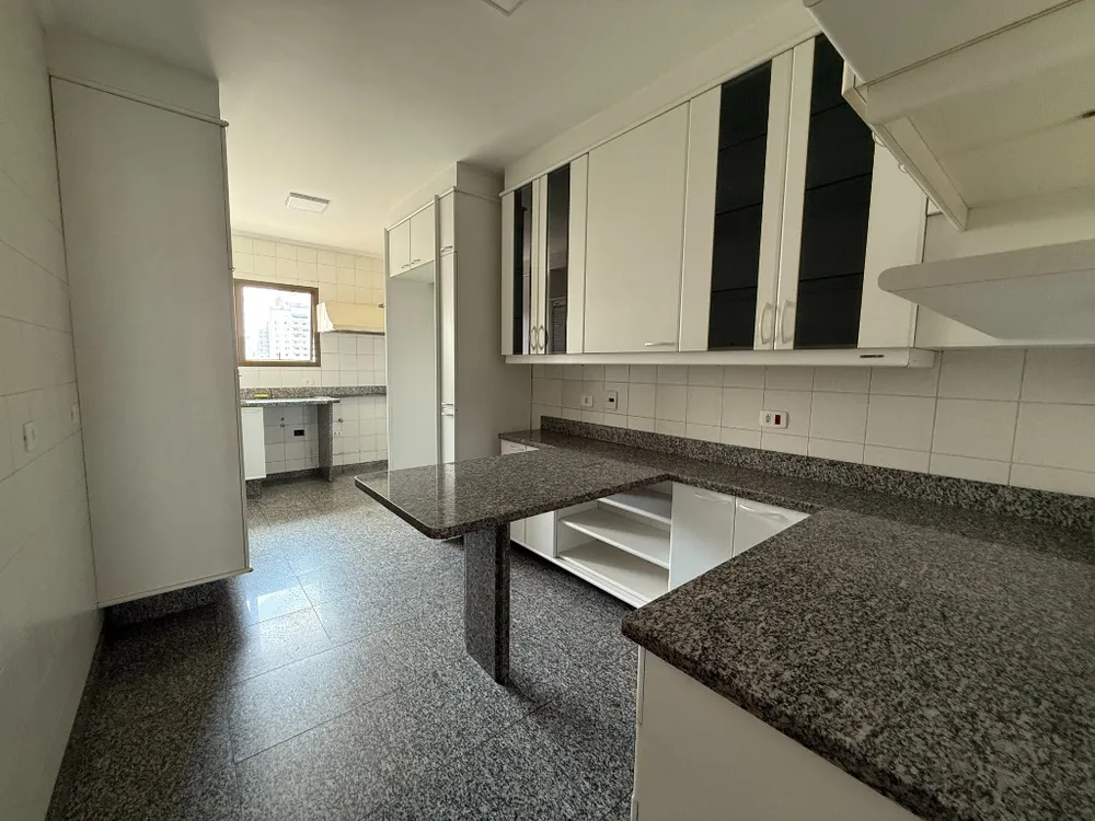 Apartamento, 4 quartos, 196 m² - Foto 6