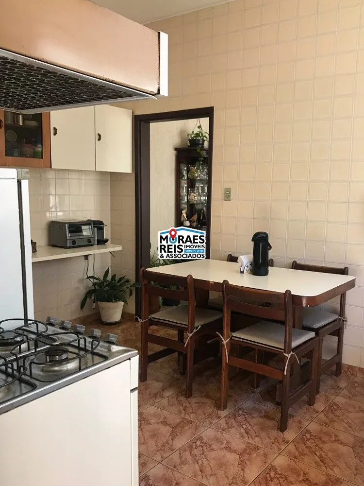 Casa, 4 quartos, 220 m² - Foto 3