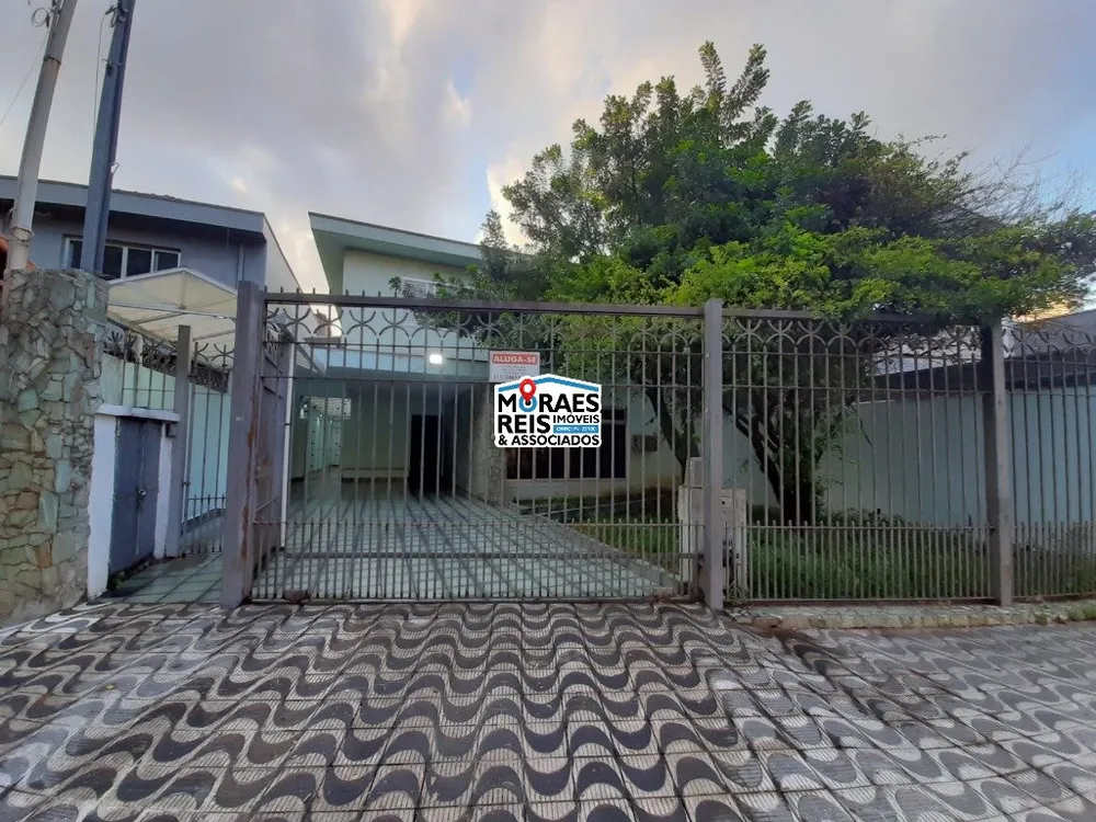 Sobrado, 8 quartos, 276 m² - Foto 1