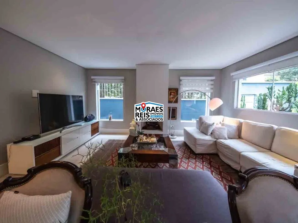 Casa, 3 quartos, 270 m² - Foto 1