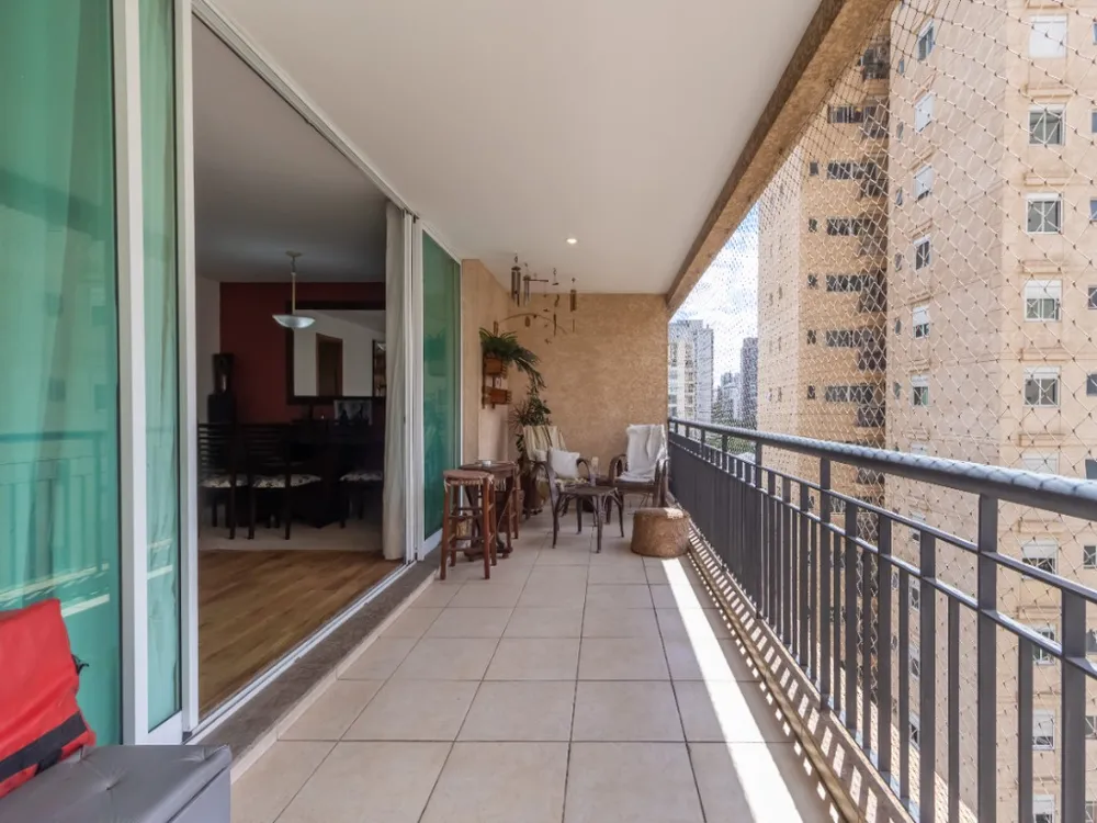 Apartamento, 3 quartos, 167 m² - Foto 1