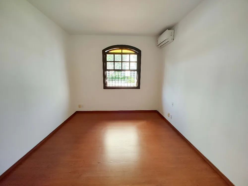 Casa, 3 quartos, 228 m² - Foto 6