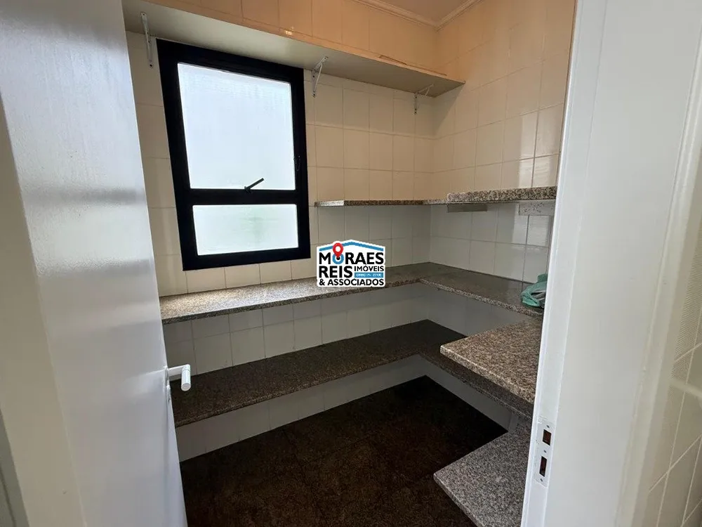 Apartamento, 3 quartos, 216 m² - Foto 11
