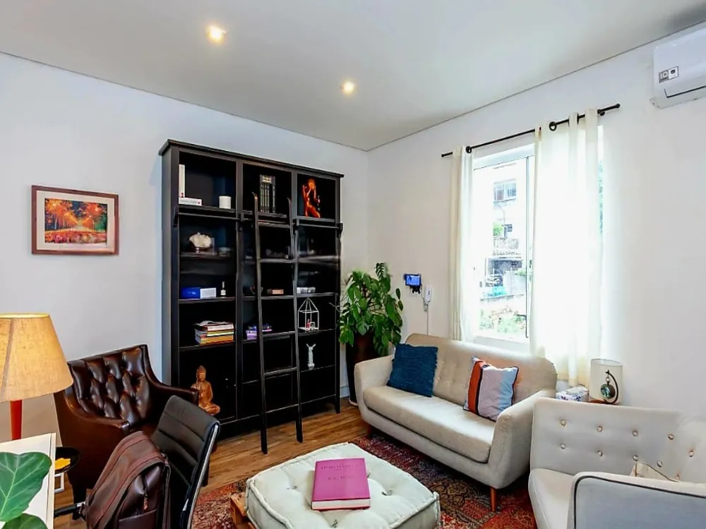 Casa, 4 quartos, 131 m² - Foto 2