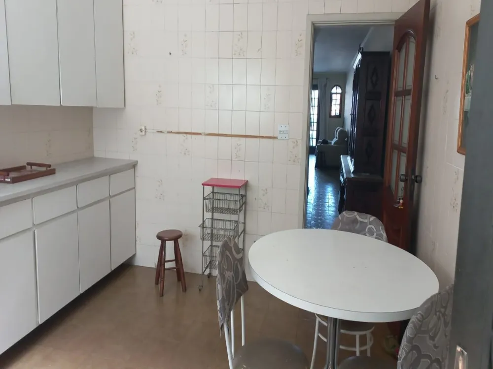 Casa, 4 quartos, 160 m² - Foto 1