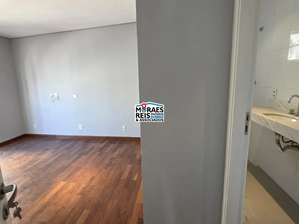 Cobertura, 3 quartos, 304 m² - Foto 2