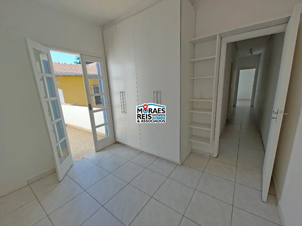 Sobrado, 30 quartos, 140 m² - Foto 2