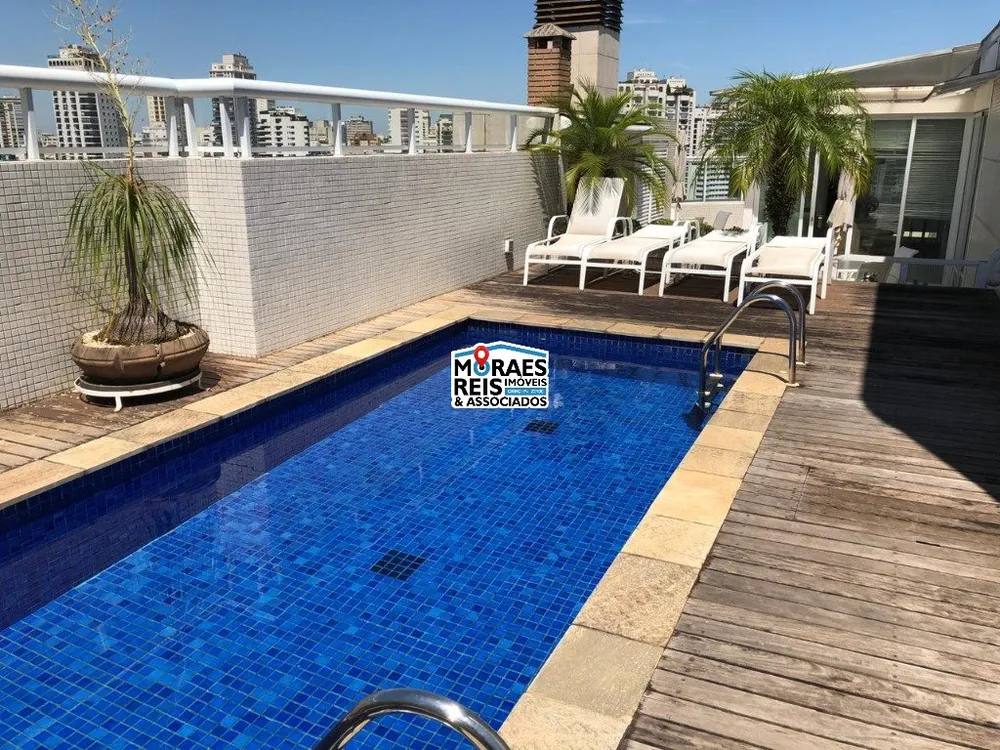Cobertura, 3 quartos, 847 m² - Foto 1