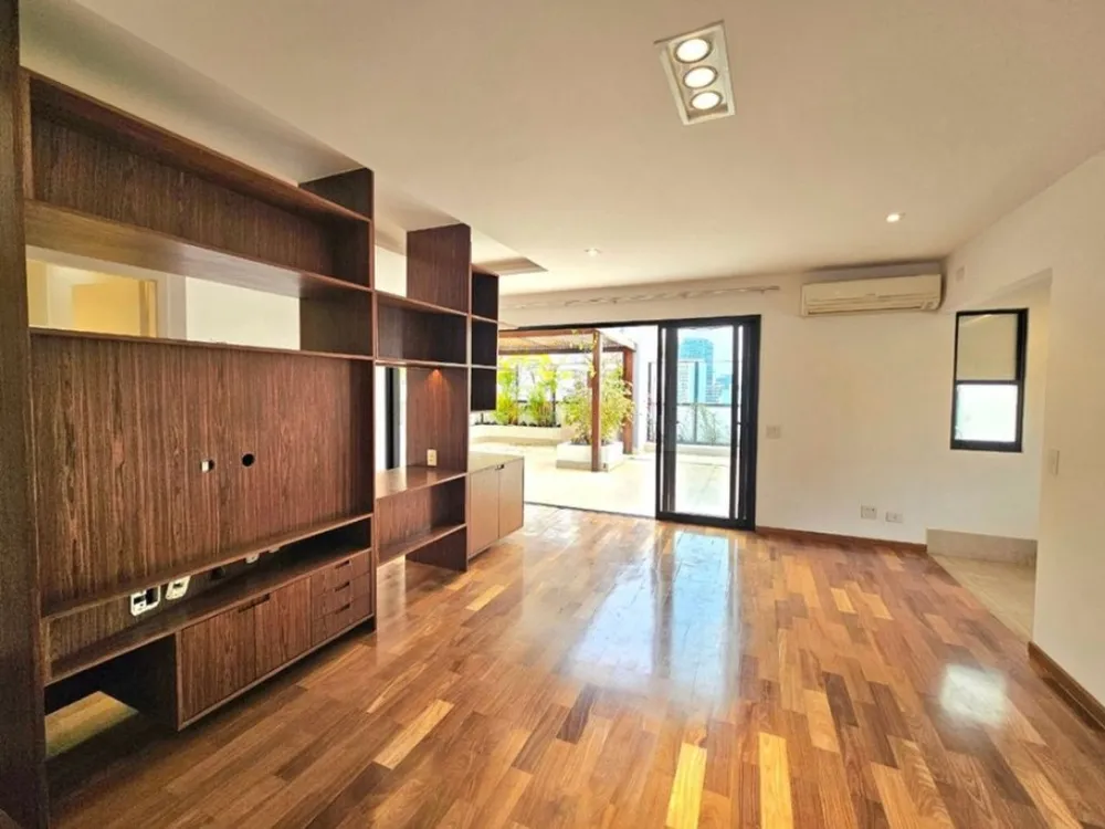Apartamento, 1 quarto, 136 m² - Foto 1
