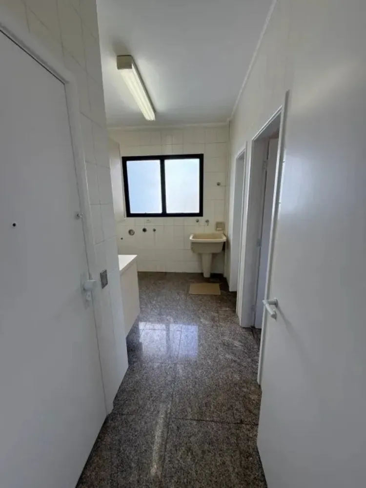 Apartamento, 3 quartos, 216 m² - Foto 3