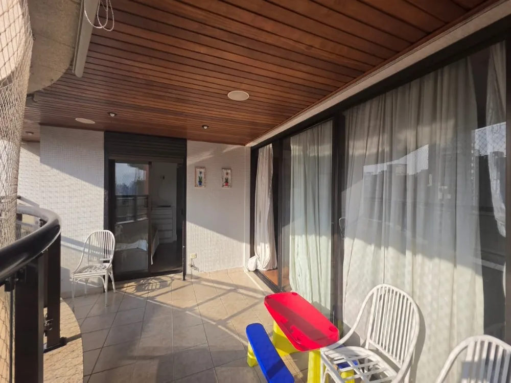 Apartamento, 4 quartos, 228 m² - Foto 2