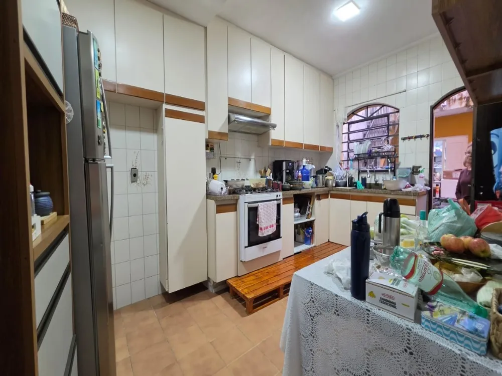 Casa, 4 quartos, 250 m² - Foto 6