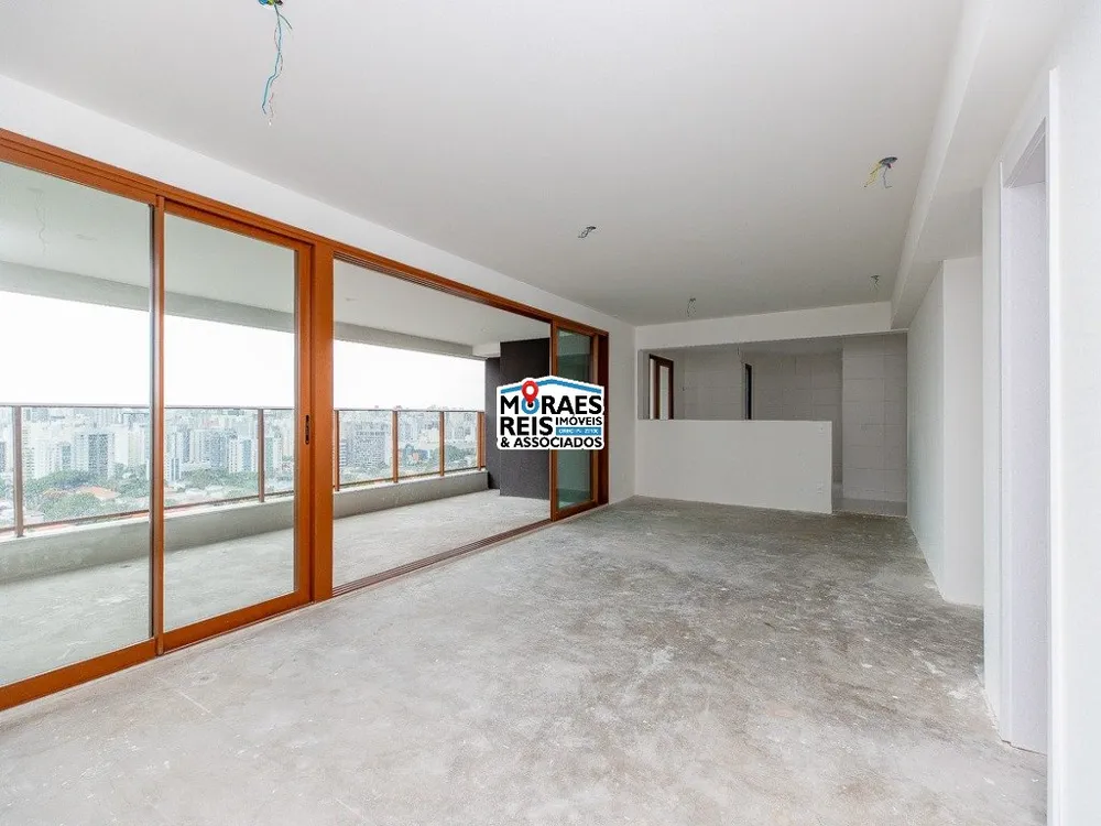 Apartamento, 3 quartos, 145 m² - Foto 1