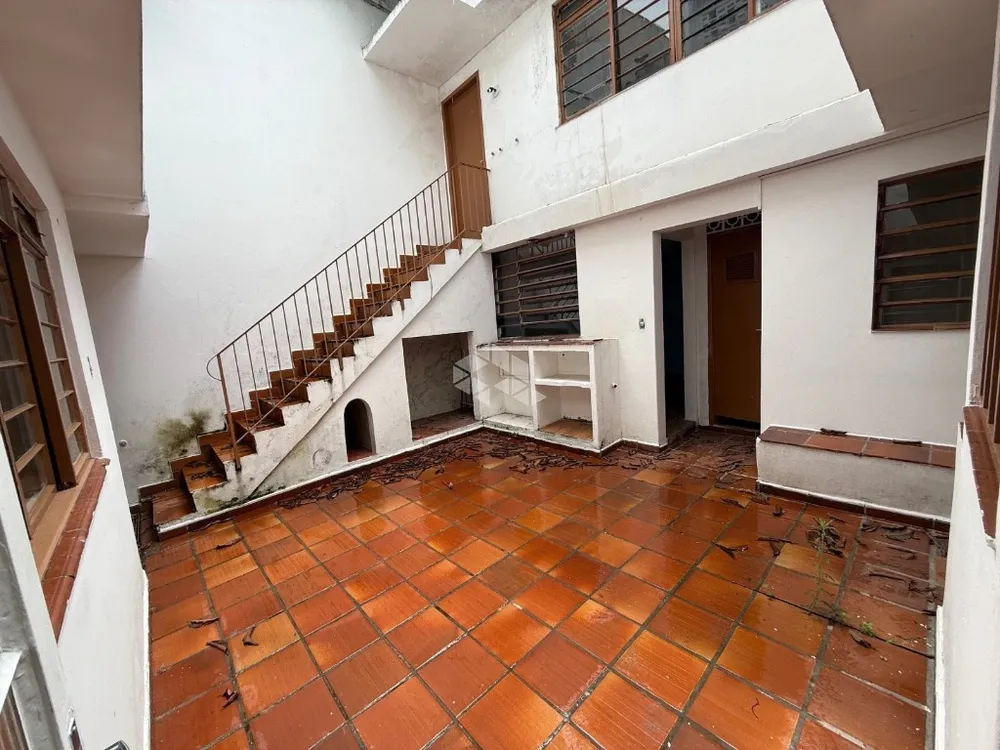 Casa, 5 quartos, 230 m² - Foto 2