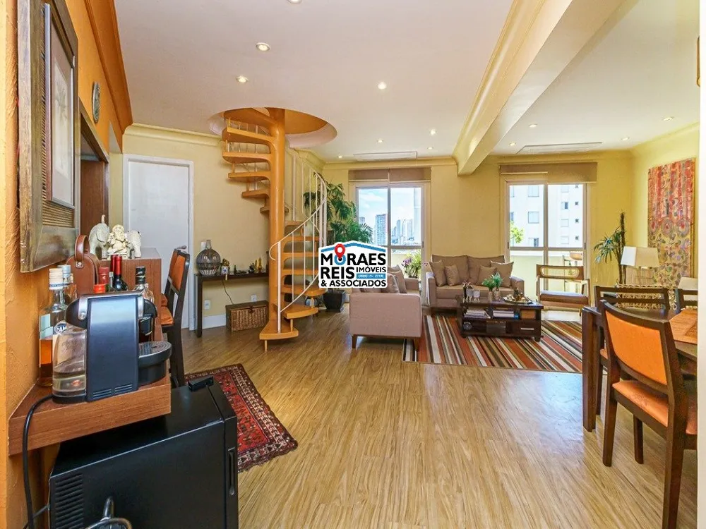 Cobertura, 3 quartos, 231 m² - Foto 1
