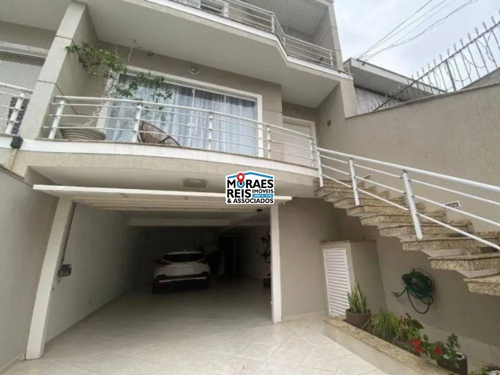 Sobrado, 3 quartos, 305 m² - Foto 1