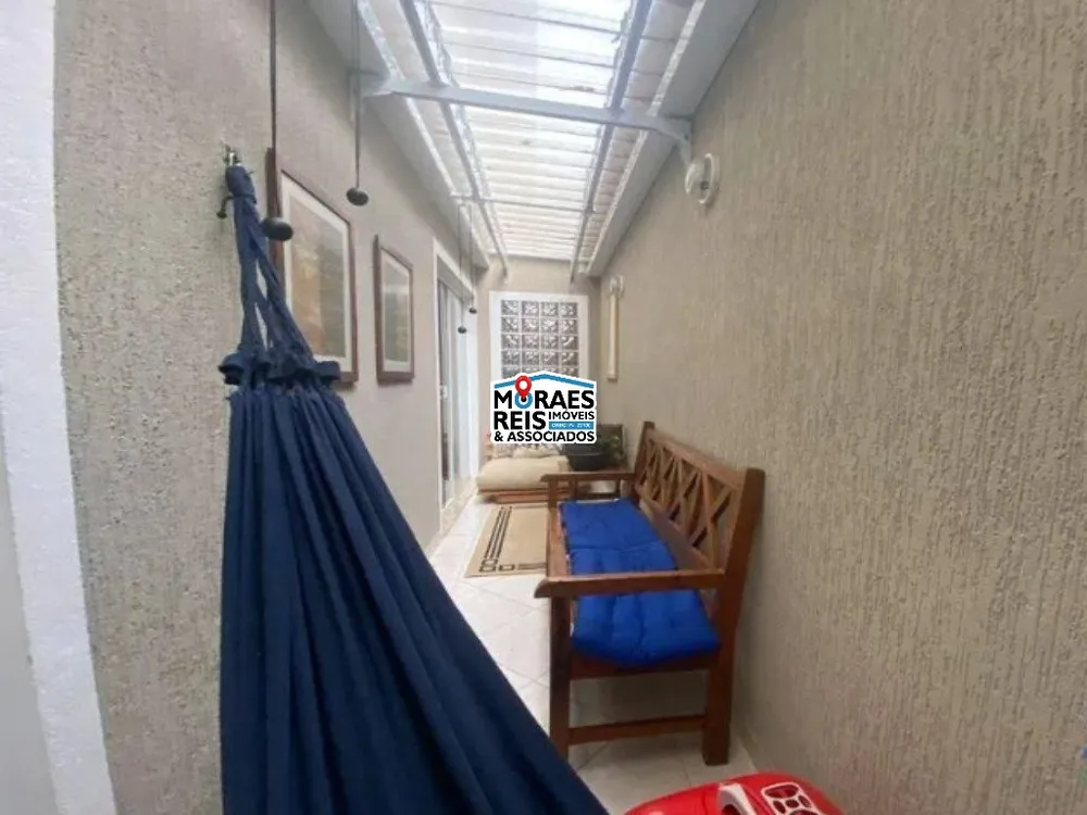 Sobrado, 3 quartos, 305 m² - Foto 1