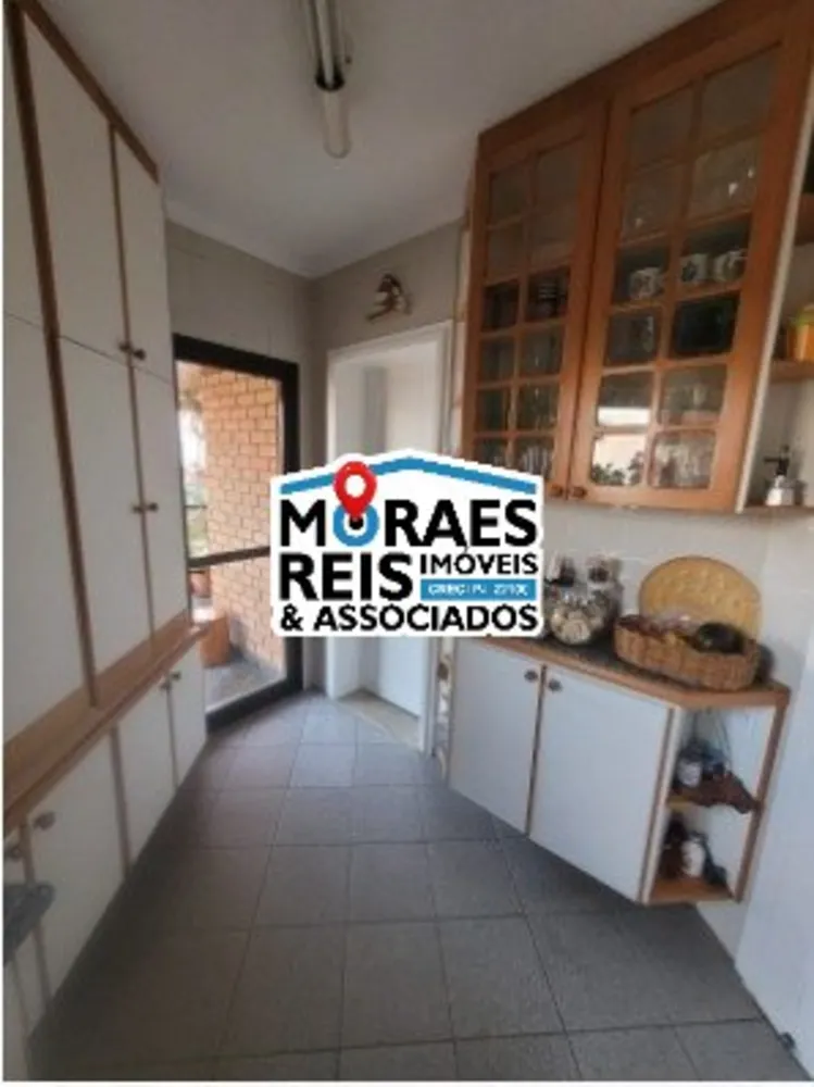 Apartamento, 3 quartos, 196 m² - Foto 1