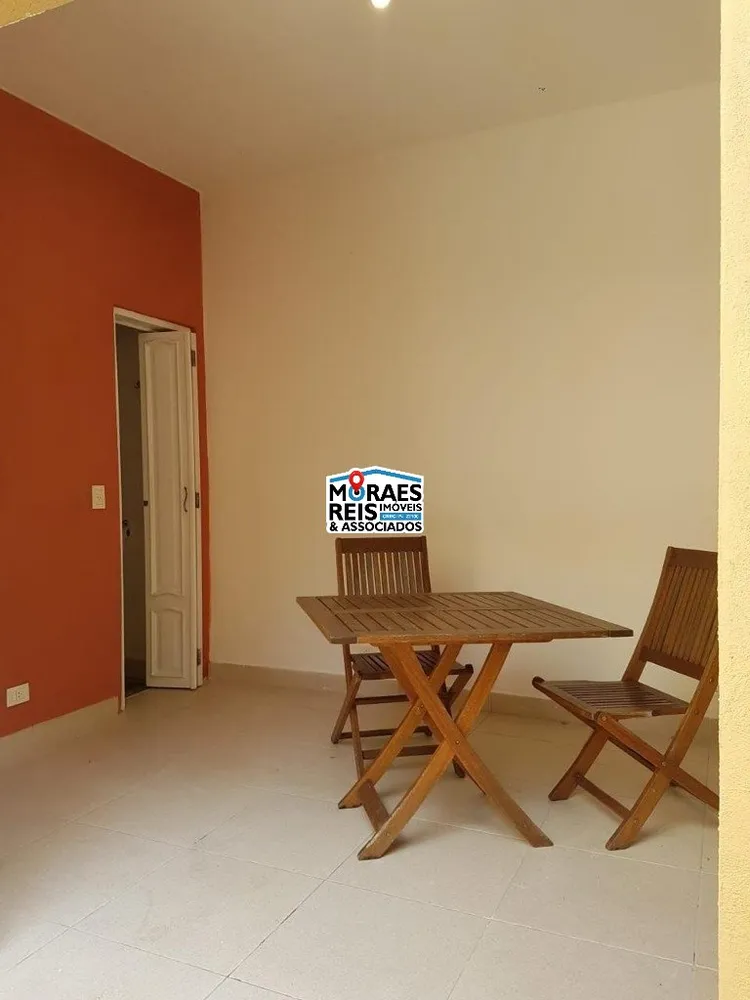 Casa, 4 quartos, 218 m² - Foto 1