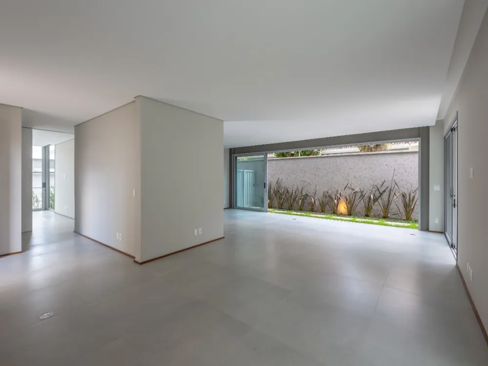 Casa, 4 quartos, 332 m² - Foto 4