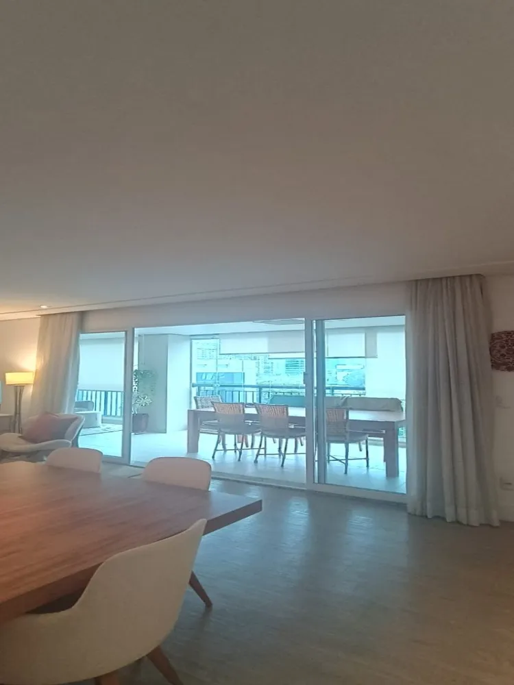 Apartamento, 3 quartos, 138 m² - Foto 2