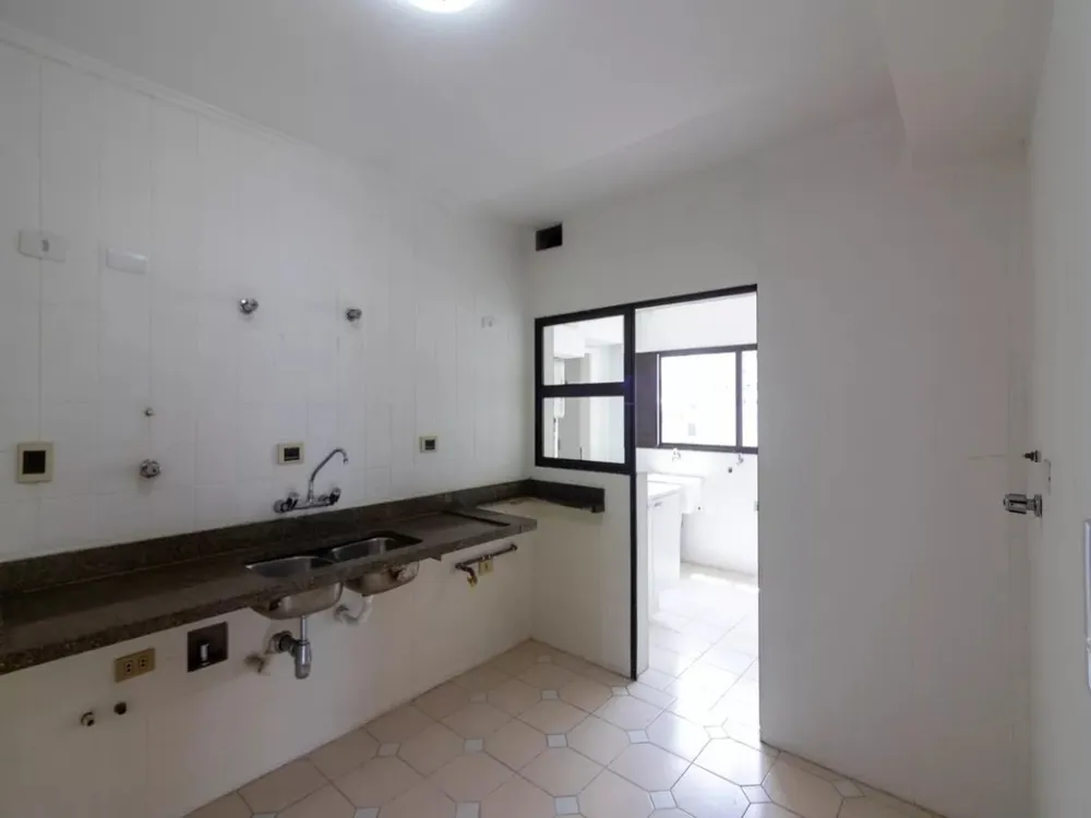 Cobertura, 3 quartos, 240 m² - Foto 8