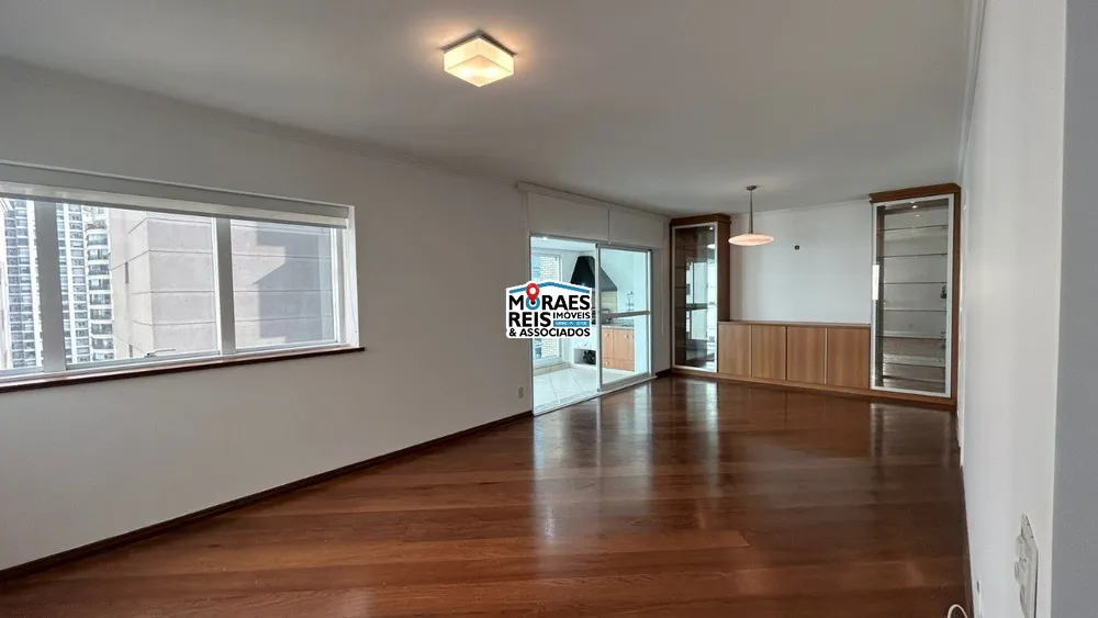 Apartamento, 3 quartos, 155 m² - Foto 1