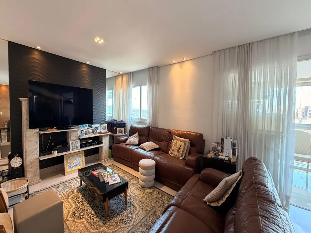Apartamento, 3 quartos, 206 m² - Foto 4