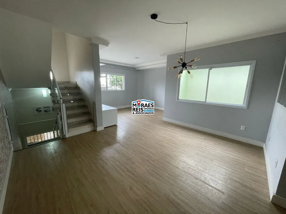 Casa, 3 quartos, 190 m² - Foto 1