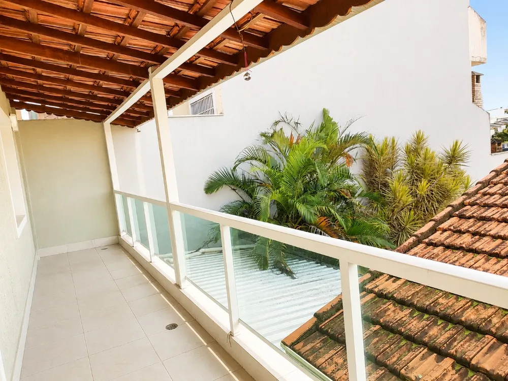 Casa, 3 quartos, 180 m² - Foto 1