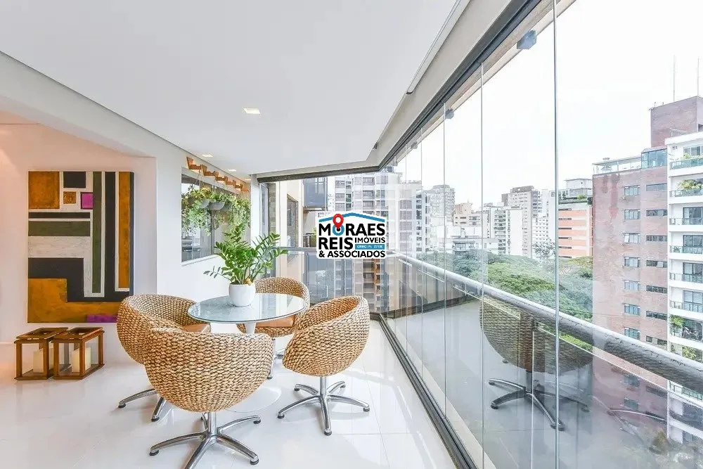 Apartamento, 3 quartos, 244 m² - Foto 2