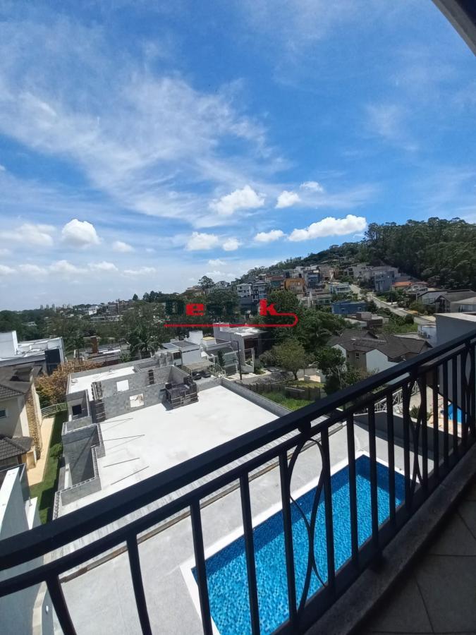 Casa de Condomínio para alugar com 4 quartos, 420m² - Foto 2