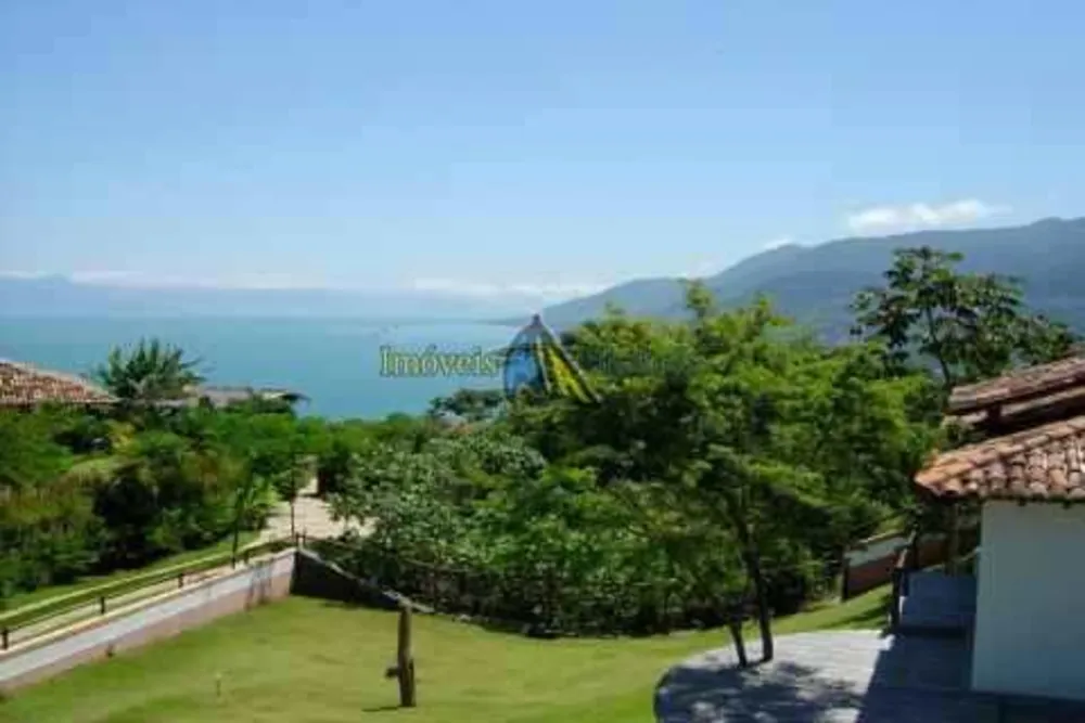 Casa, 4 quartos, 2164 m² - Foto 1