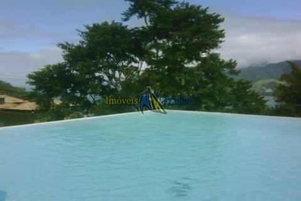 Casa, 4 quartos, 2164 m² - Foto 1