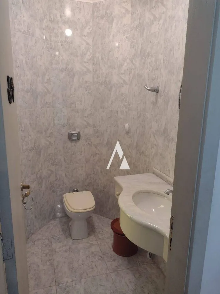 Casa, 3 quartos, 215 m² - Foto 3