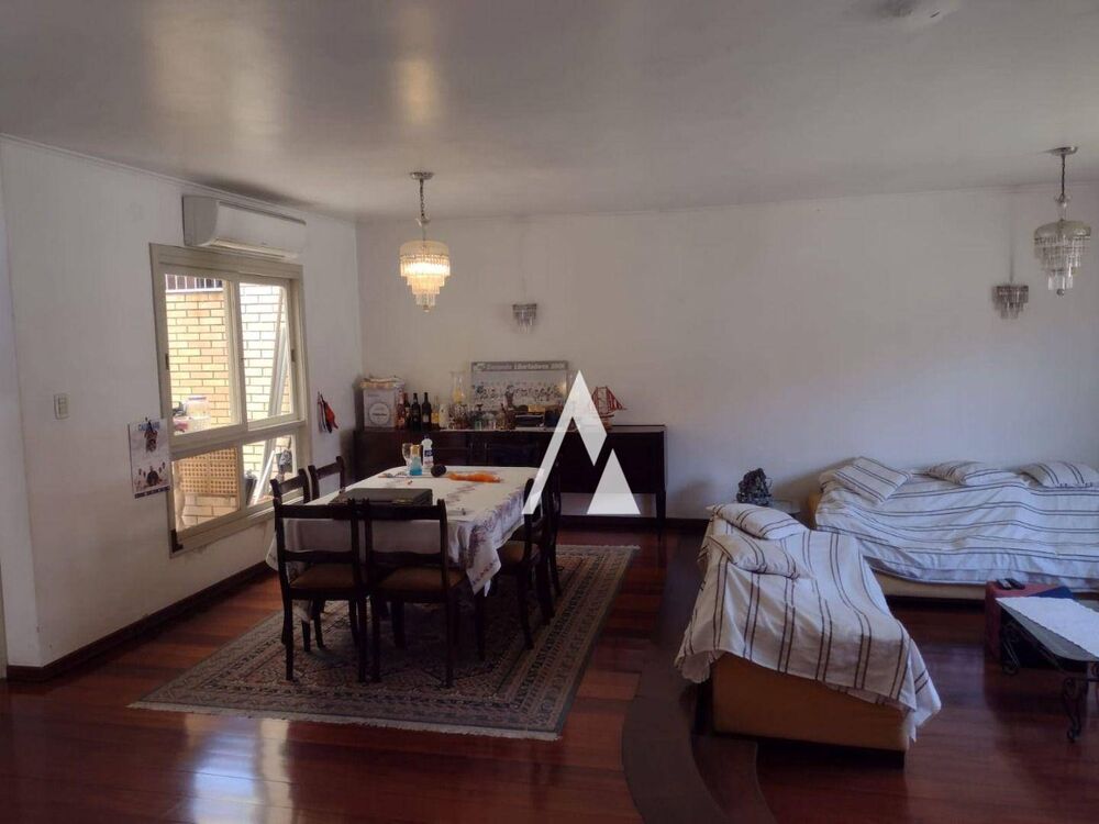 Casa, 3 quartos, 215 m² - Foto 4