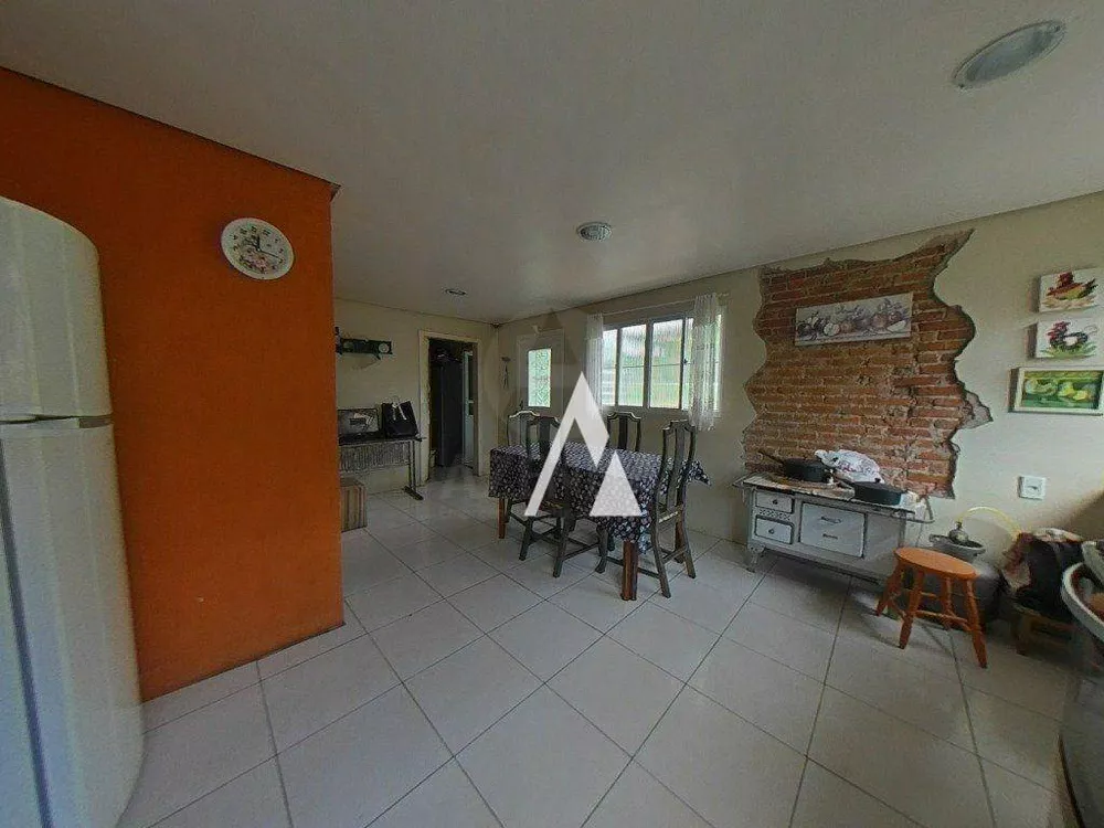 Casa, 4 quartos, 237 m² - Foto 3