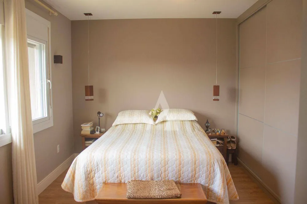 Casa, 3 quartos, 222 m² - Foto 7