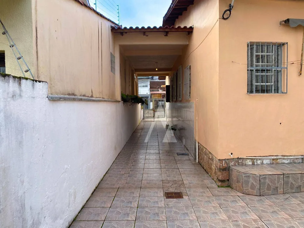 Casa, 1 quarto, 142 m² - Foto 3