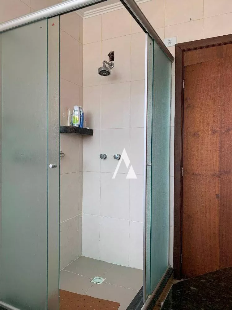 Casa, 3 quartos, 250 m² - Foto 19