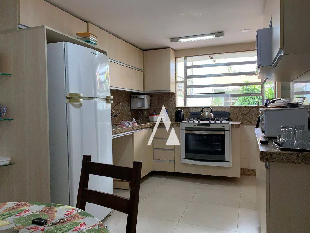 Casa, 3 quartos, 250 m² - Foto 30