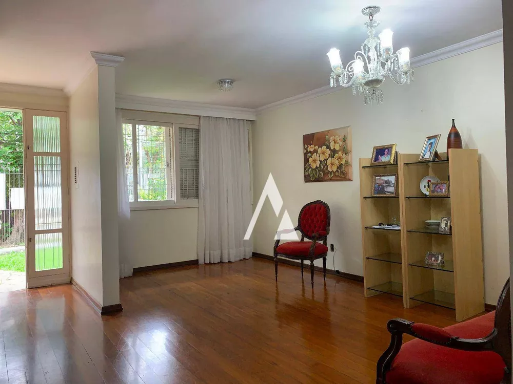 Casa, 3 quartos, 250 m² - Foto 4