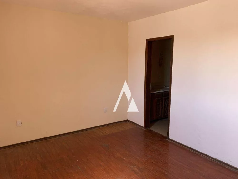 Casa, 3 quartos, 206 m² - Foto 5
