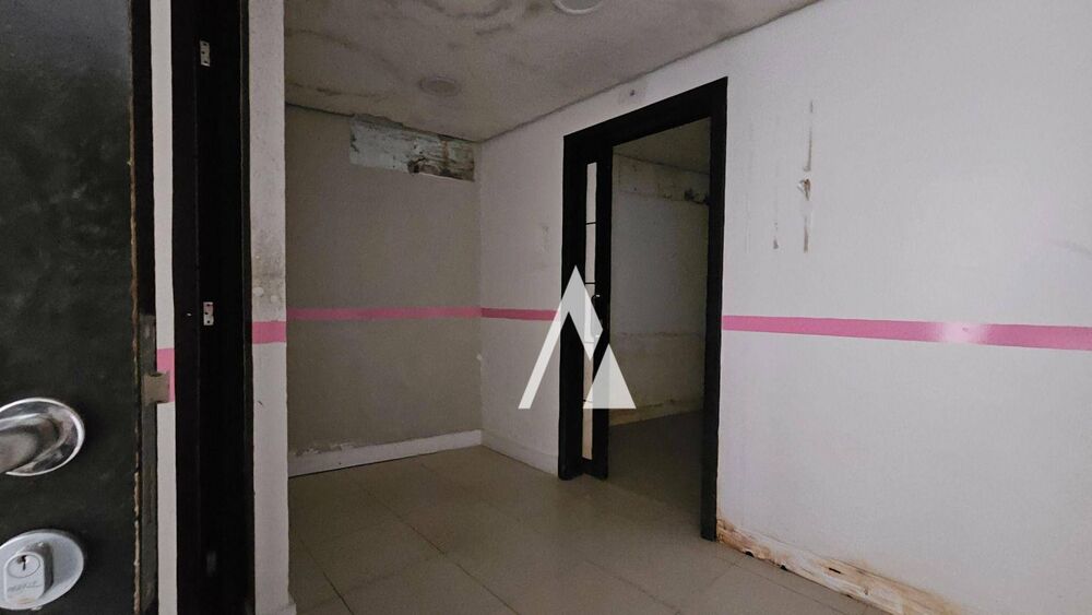 Prédio Inteiro para alugar, 214m² - Foto 2
