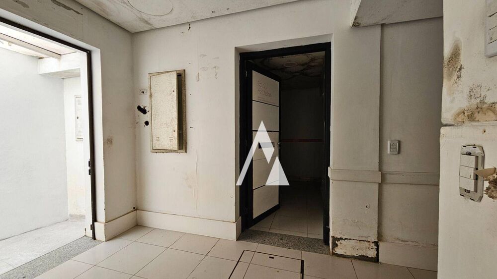 Prédio Inteiro para alugar, 214m² - Foto 1